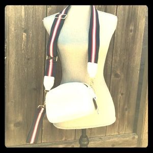 MUST GO MOVING SALE ! guitar strap leather